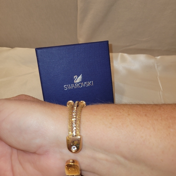 NIB Swarovski Bangle Bronze color - Picture 6 of 6